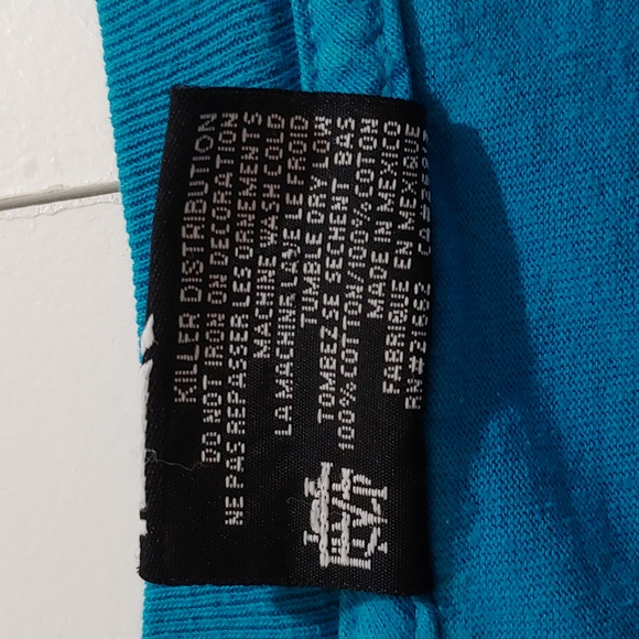 Y2K Famous Stars and Straps Tee - Picture 3 of 4